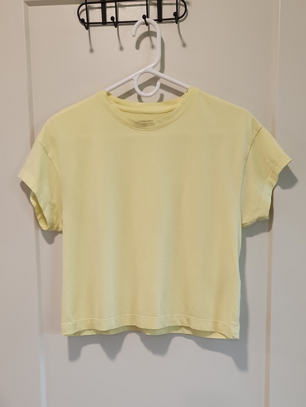 Banana Republic Yellow Boxy Crewneck Cropped Relaxed Tee XS